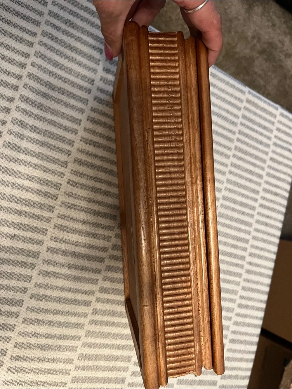 Vintage Brentwood Oak Finish Jewelry Box in Brown brand new in box
